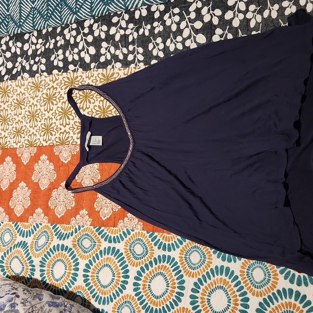 Super cute H&M tank